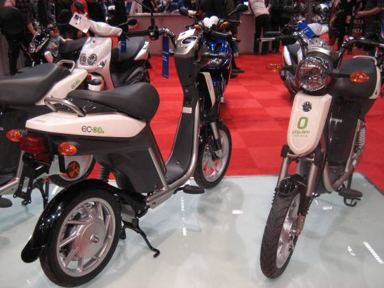Yamaha EC-03 scooter