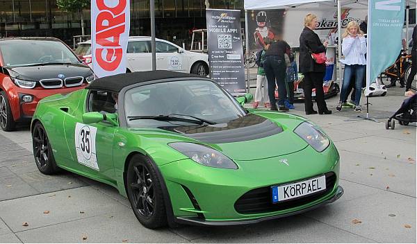 Tesla Roadster